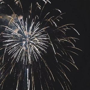 红面罩黑丝袜少妇太爽了
